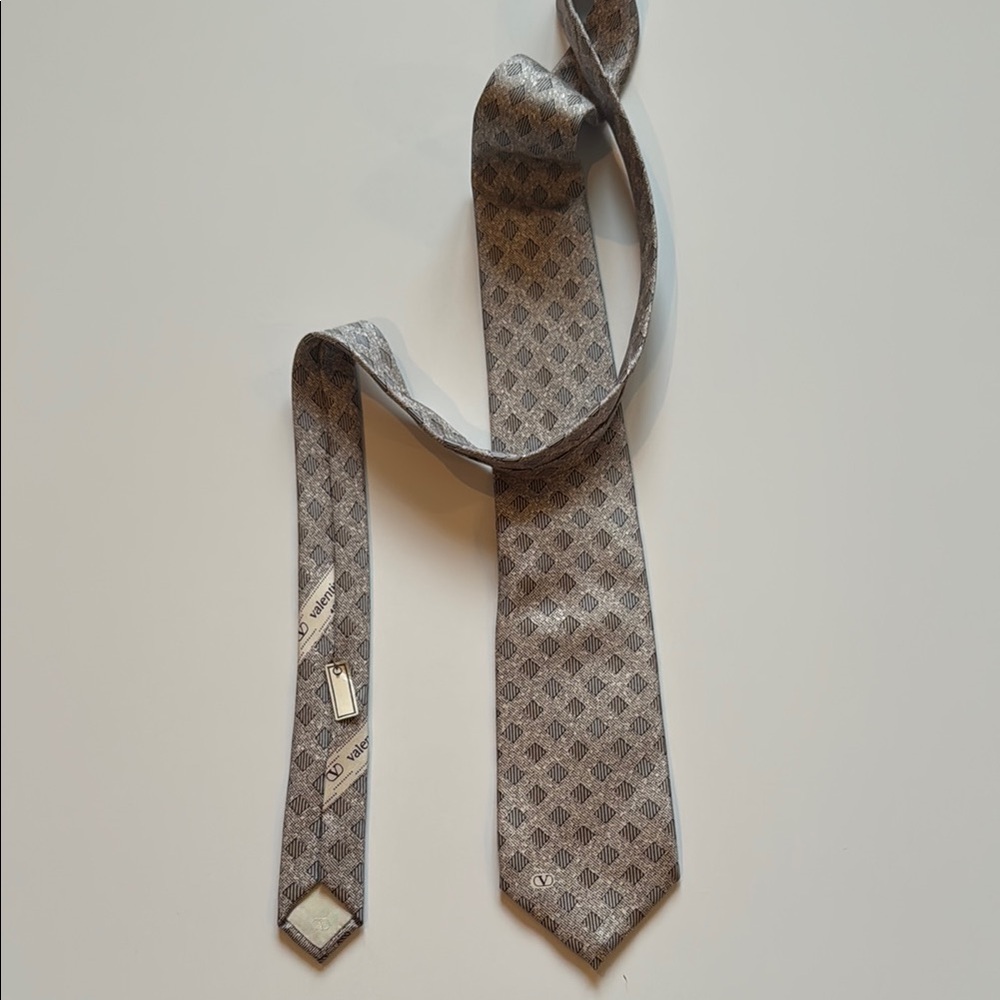 Vintage Valentino Gray Patterned Tie